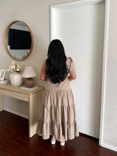 Load image into Gallery viewer, SUN IN YOUR EYES MIDI DRESS
